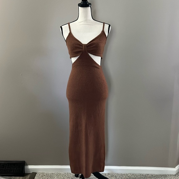Lulu’s Women’s Dress Size Small - Picture 1 of 2